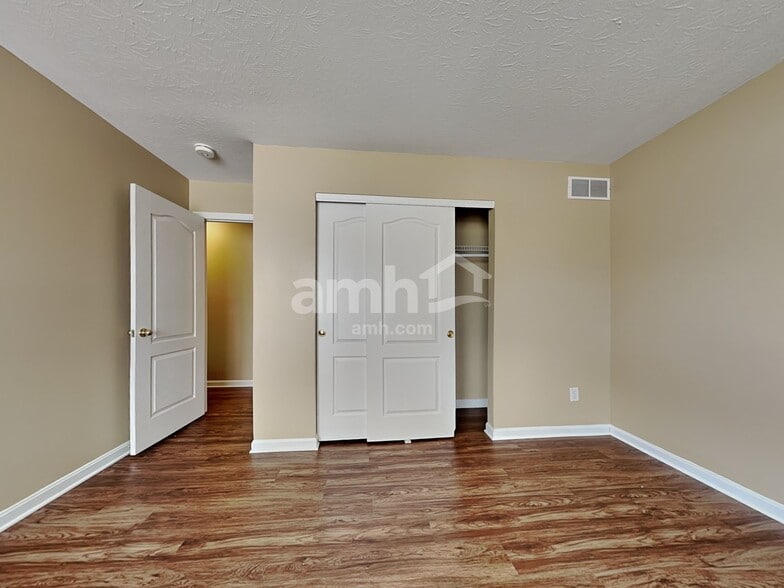 Building Photo - 2610 Schafer Knoll Ct