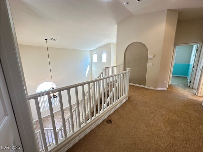 Building Photo - 1033 Puerta Del Sol Dr
