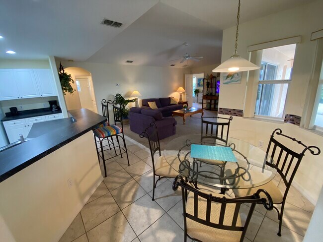 Building Photo - 562 Dolcetto Dr