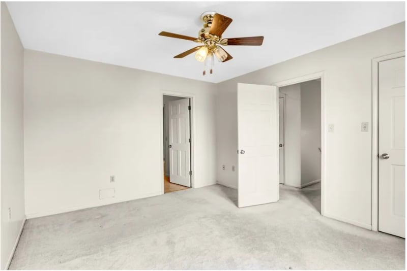 Building Photo - 1181 Pebble Dr