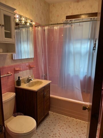 Building Photo - 45 Alexander Ave