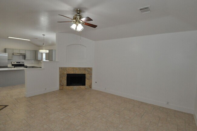 Building Photo - Newly Renovated Home in Pflugerville - Gre...