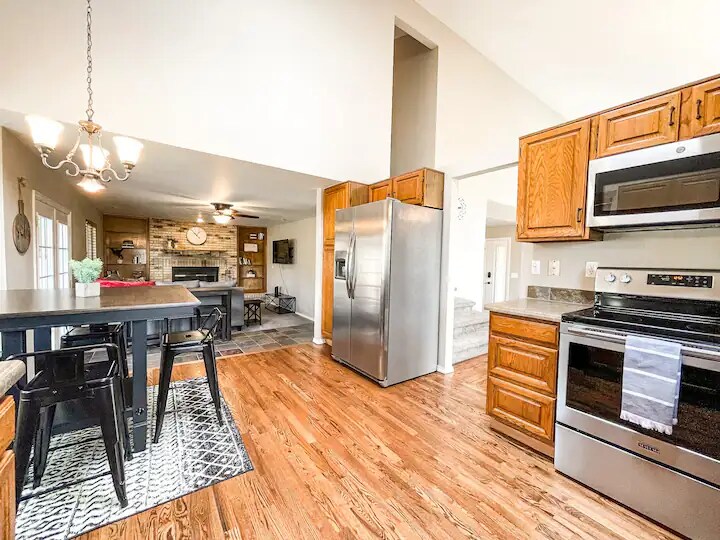 Building Photo - 15235 Diamondhead Ct