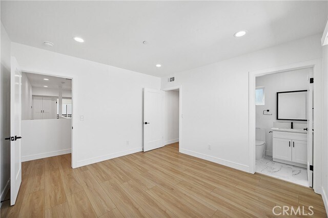 Building Photo - 14420 Tiara St