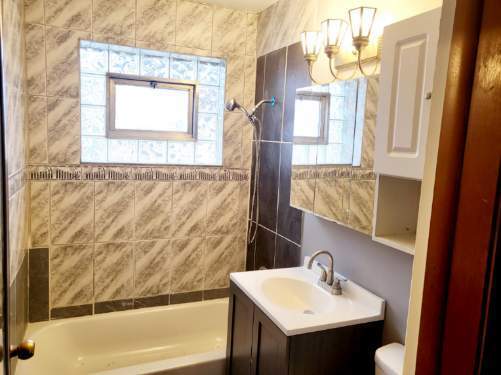 Building Photo - 15041 Cottage Grove Ave