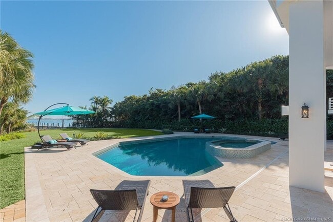 Building Photo - 3365 SE St Lucie Blvd