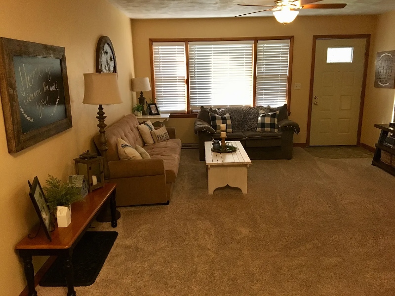 Building Photo - 1303 Mills Dr