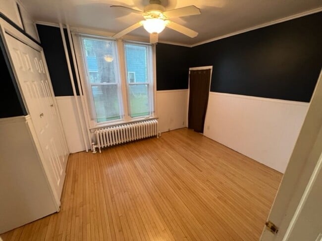 Building Photo - Duluth MN - 4+ bed - 2-bath - 2-car garage