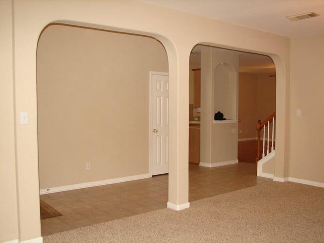 Building Photo - 1720 Lynnville Trail