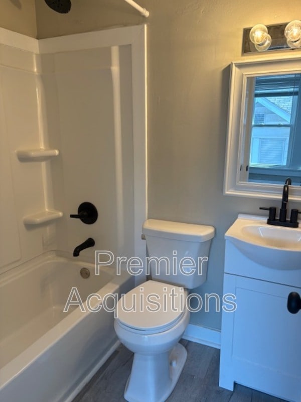 Building Photo - 900 Washington Ave