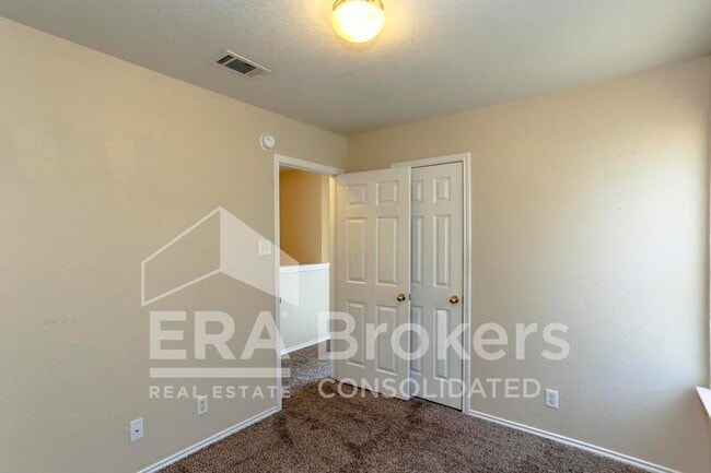 Building Photo - 5705 A Allstar Ct