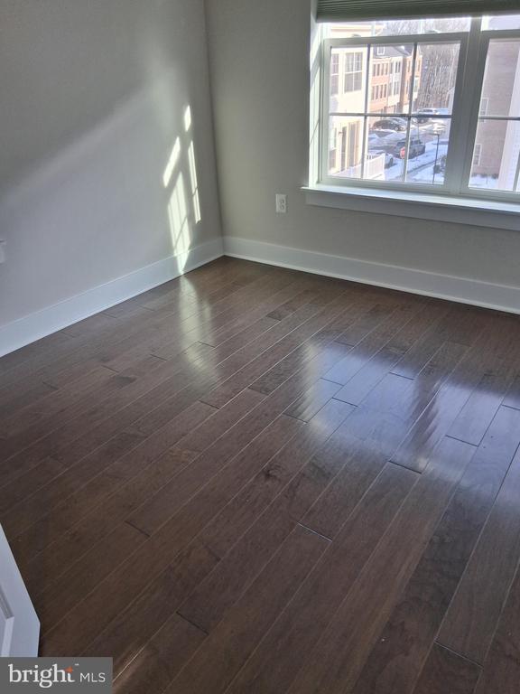 Building Photo - 5158 Ridgeview Retreat Dr