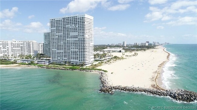 Building Photo - 2200 S Ocean Ln