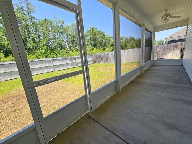 Building Photo - Stylish 4-Bedroom Home with Screened Porch...