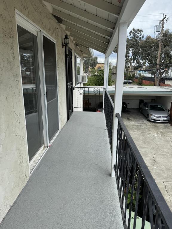 Building Photo - 736 Opal Dr
