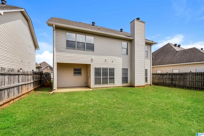 Building Photo - 2212 Rushton Ln