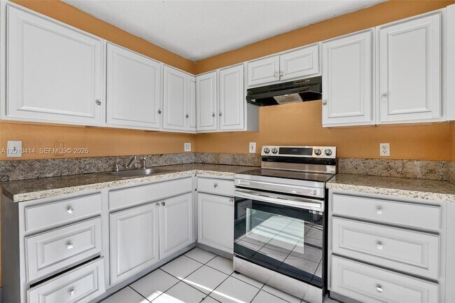Building Photo - 20841 SW 103rd Ct