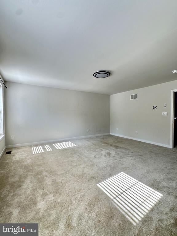 Building Photo - 313 Wynstone Ct