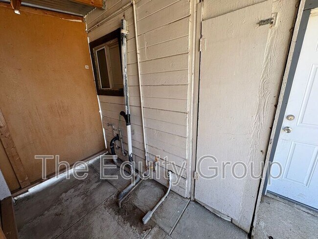 Building Photo - 38745 1/2 Campbell Dr