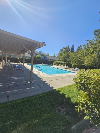 Building Photo - 40 Fountainhead Ct