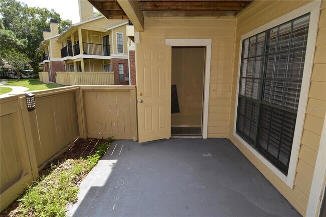 Building Photo - 8613 Mallard Reserve Dr