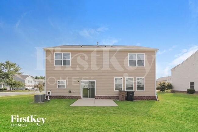 Building Photo - 1023 Rural Farm Rd