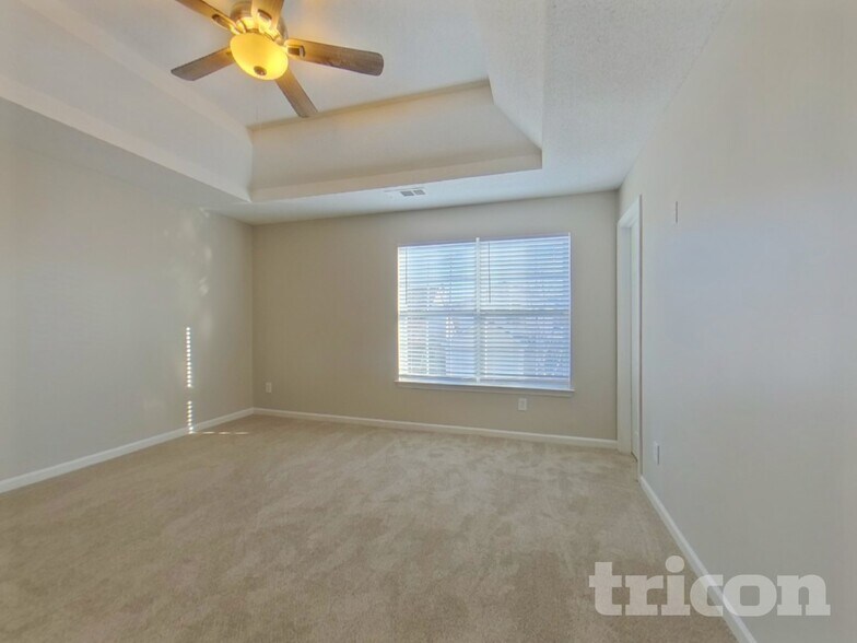 Building Photo - 5006 Serenity Point Ln