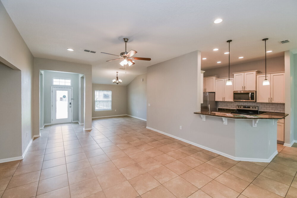 Building Photo - 75094 Fern Creek Dr