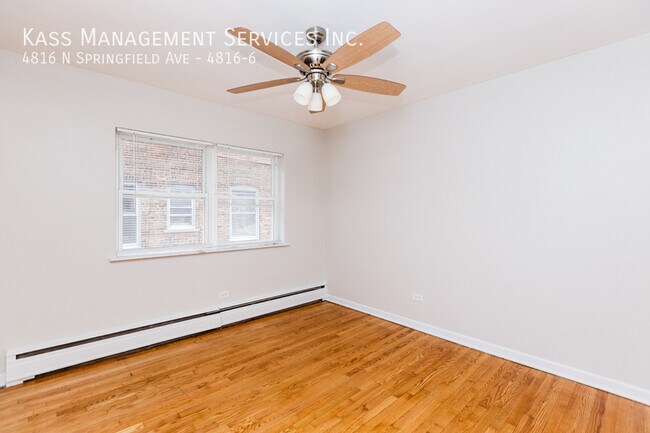 Building Photo - 4816 N Springfield Ave