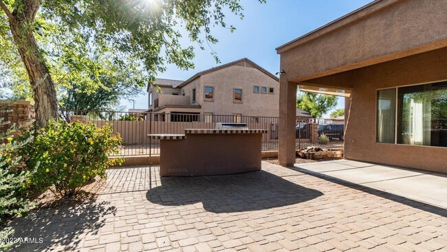 Building Photo - 3441 W Little Hopi Dr