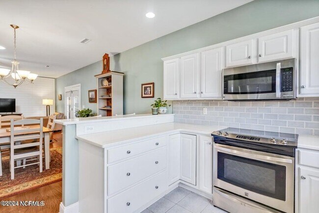 Building Photo - 816 Greystone Ct