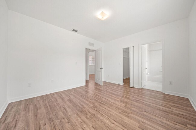 Building Photo - 21459 SW 86th Pl