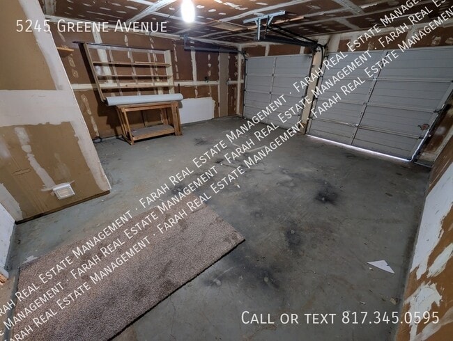 Building Photo - 5245 Greene Ave