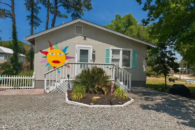 Primary Photo - 1680 Hemingway Dr SW