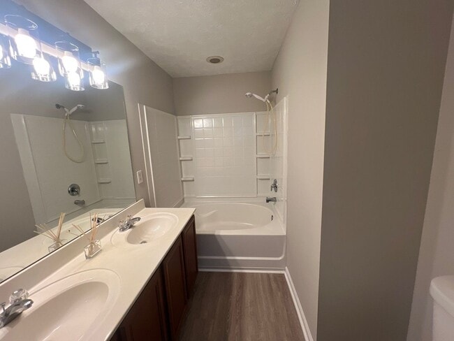 Building Photo - 5428 Cedar Ash Crossing