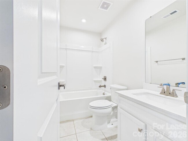 Building Photo - 3131 Coquina Ln