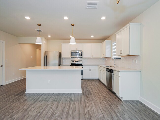 Building Photo - 5204 Jasper Square