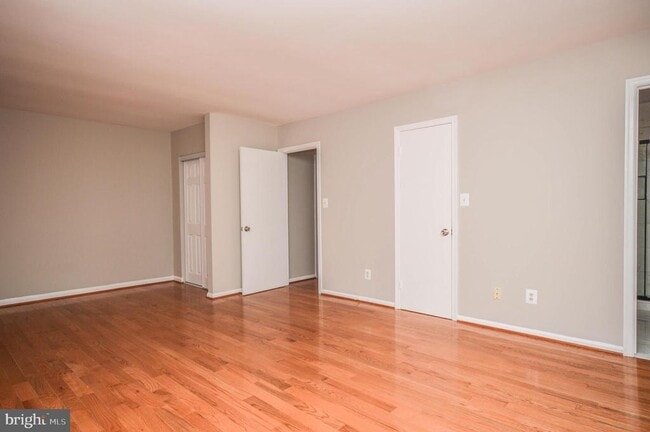 Building Photo - 9209 Frostburg Way