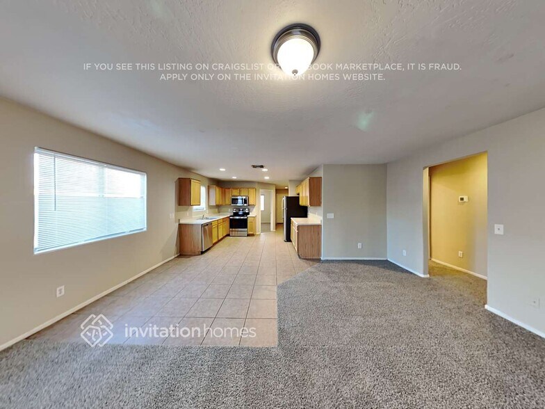 Building Photo - 1736 E Wood St