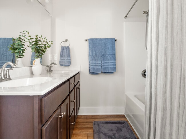 Building Photo - 84 Cardwell Ln