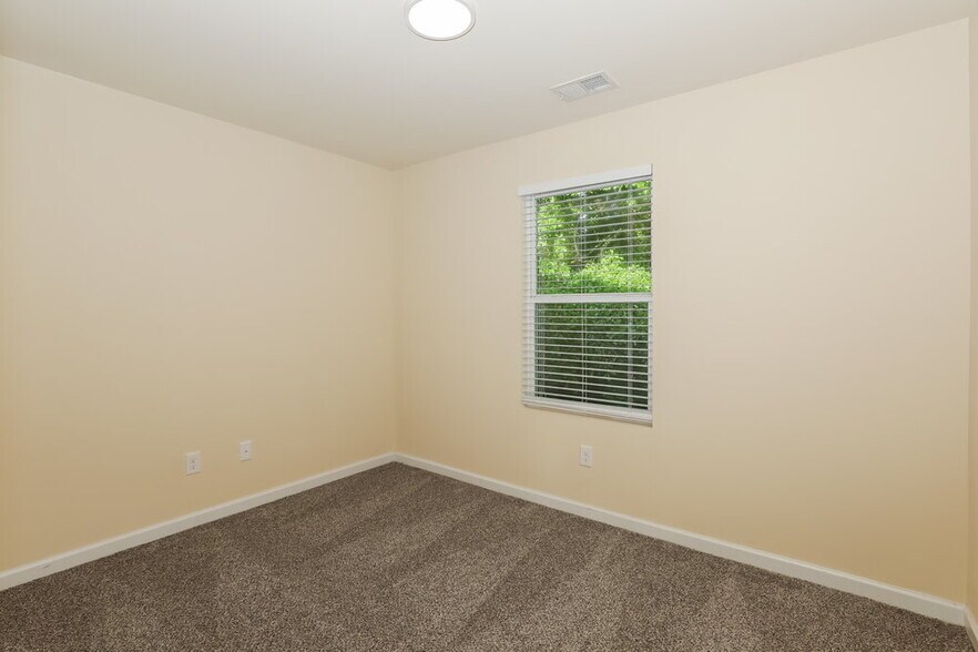 Building Photo - 203 Hamilton Pointe Dr