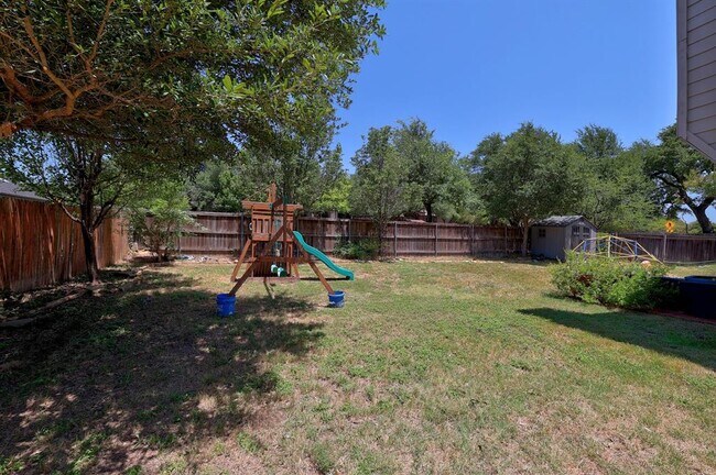 Building Photo - 1305 Horseshoe Ranch Dr