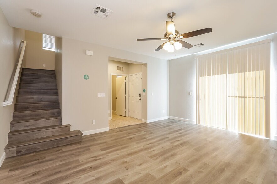 Building Photo - 8838 Ashley Park Ave