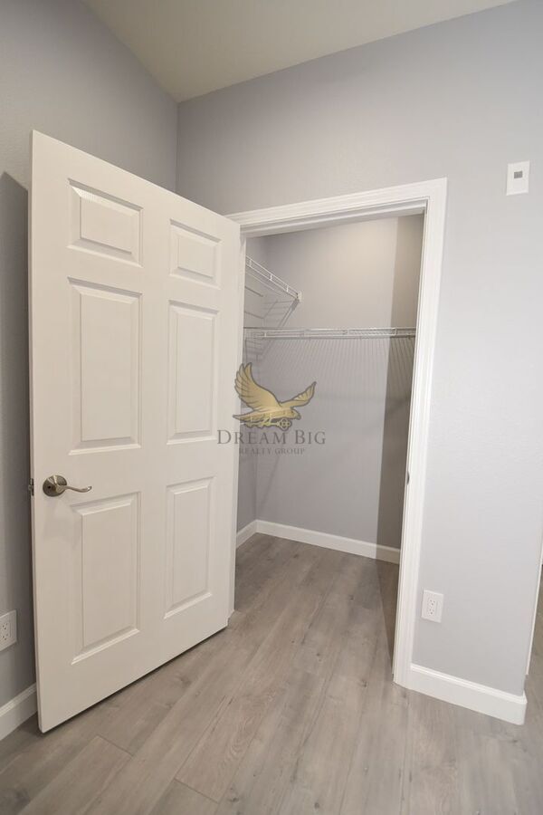 Building Photo - 7155 S Durango Dr