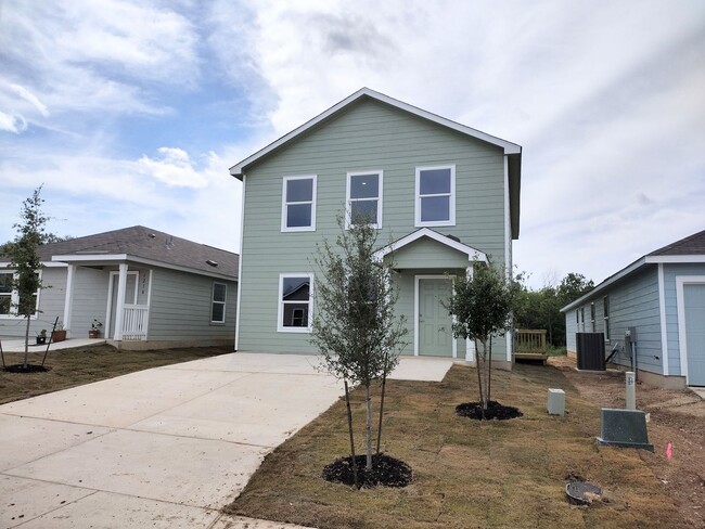 Building Photo - 1214 Janzen Rd