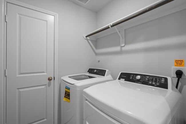 Building Photo - 18807 Glenwood Chase Ct