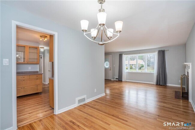 Building Photo - 34 John Smith Dr