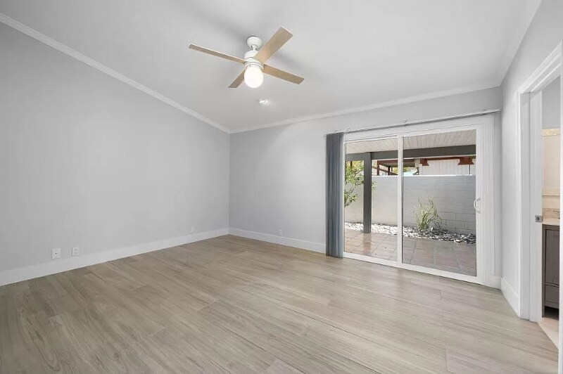 Building Photo - 54140 Avenida Mendoza