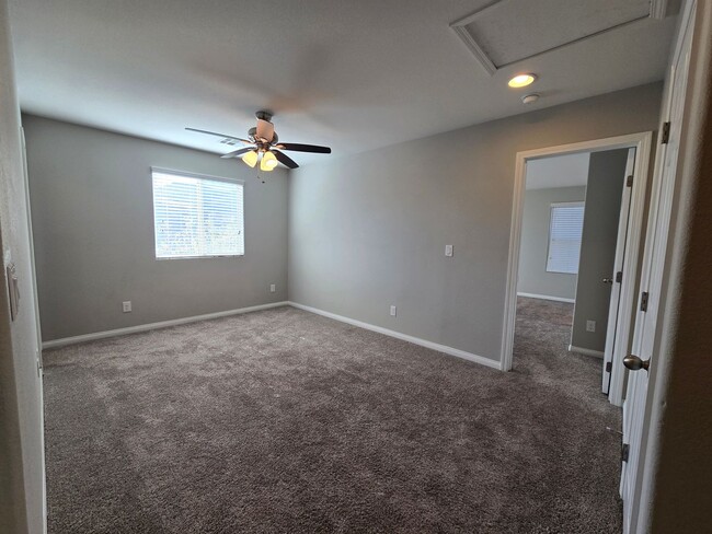 Building Photo - A Fabulous 3 Bedroom Home in SW. Las Vegas