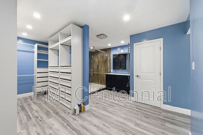 Building Photo - 2649 Homeland Dr